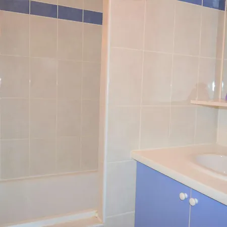 別荘 Maison Duplex 3 Pieces, Terrasse, Piscine Chauffee, Parking Gratuit - - Fr-1-382-167 ヴァロン・ポン・ダルク