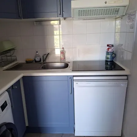 別荘 Maison Duplex 3 Pieces, Terrasse, Piscine Chauffee, Parking Gratuit - - Fr-1-382-167